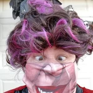 Meet your Posher, Carmen